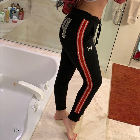 Cute beaded sequin PINK sweats - Picture 3 of 3